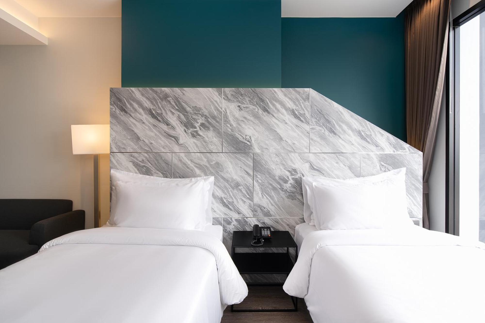 Thaya Hotel Bangkok Eksteriør billede