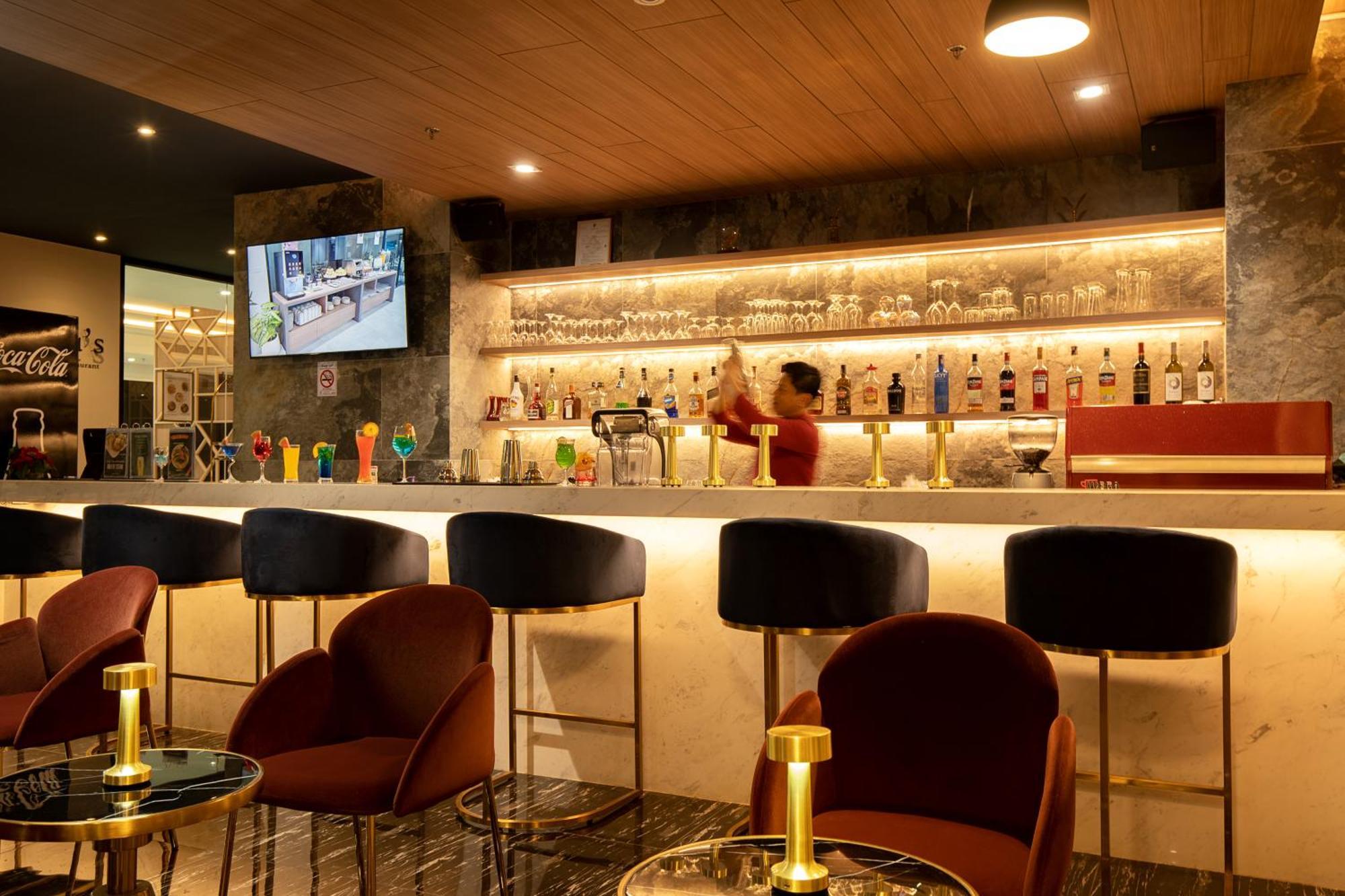 Thaya Hotel Bangkok Eksteriør billede