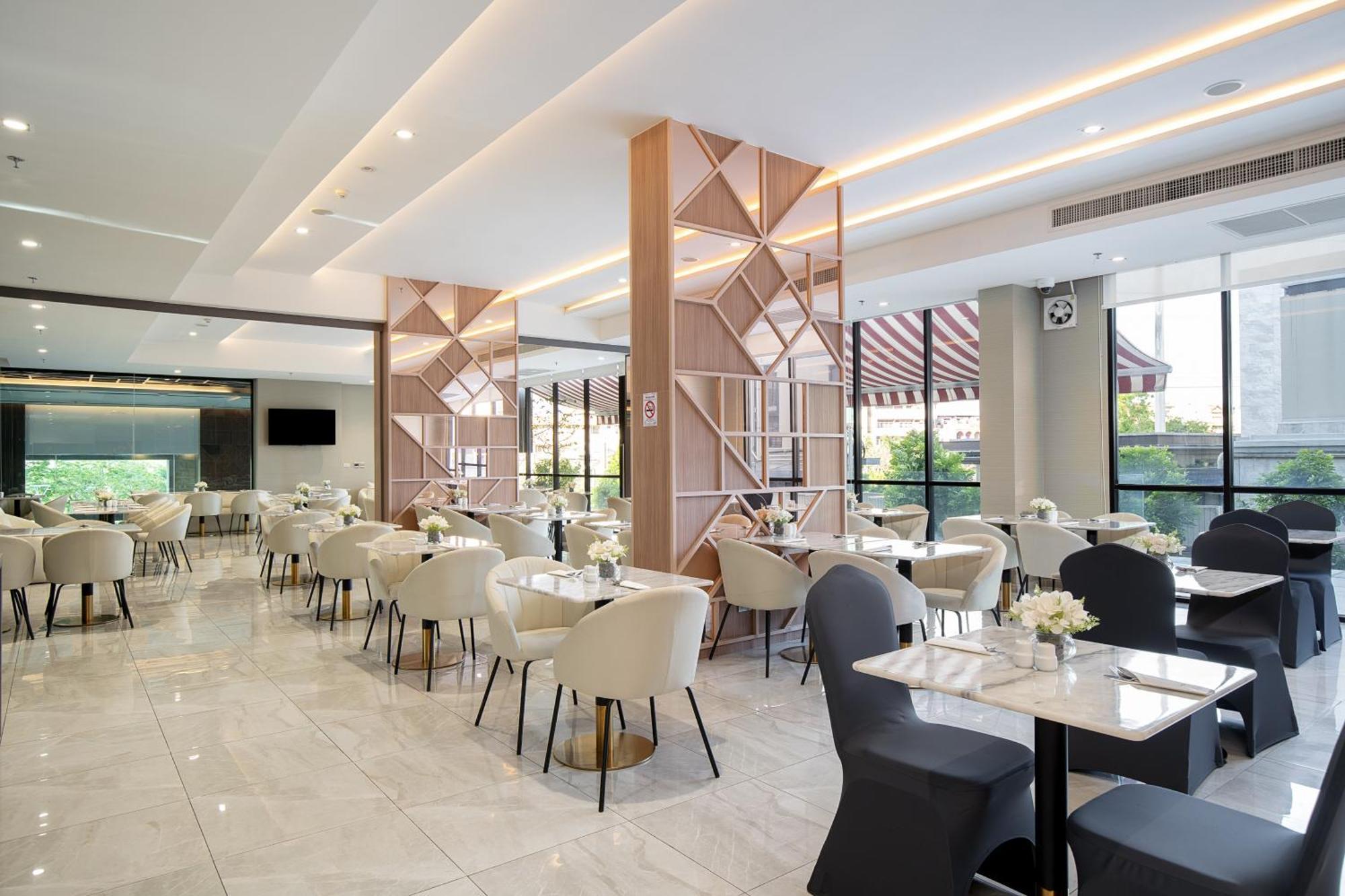 Thaya Hotel Bangkok Eksteriør billede